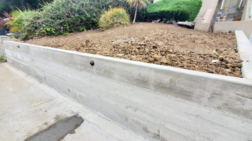 Oakland California Concrete Retaining Wall