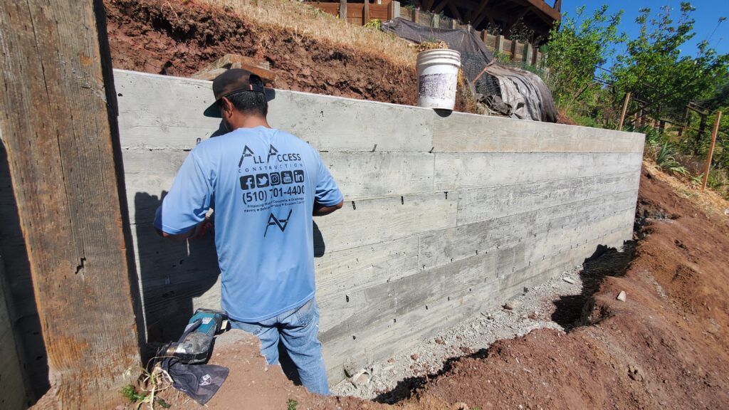 San Mateo Concrete retaining wall